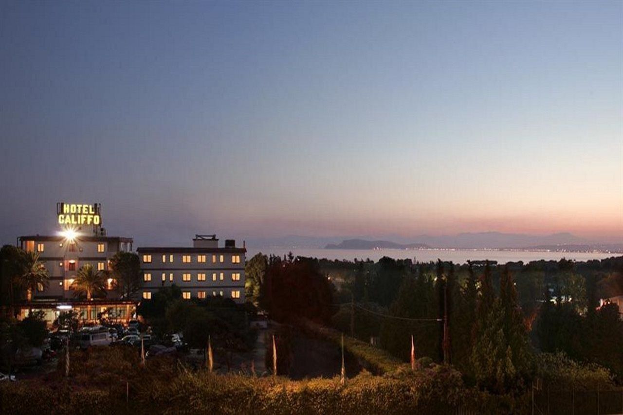 Hotel Califfo Quartu SantʼElena Zewnętrze zdjęcie